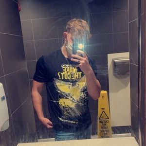 Meet your Posher, Kyle